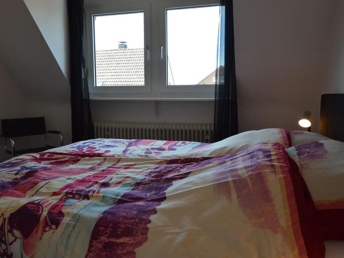 Cozy Apartment In Rees With Free Wifi Bagian luar foto